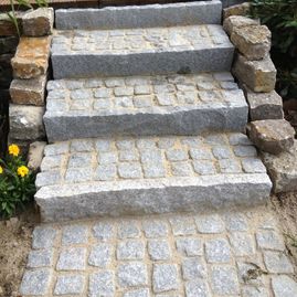 Treppe aus Steinen